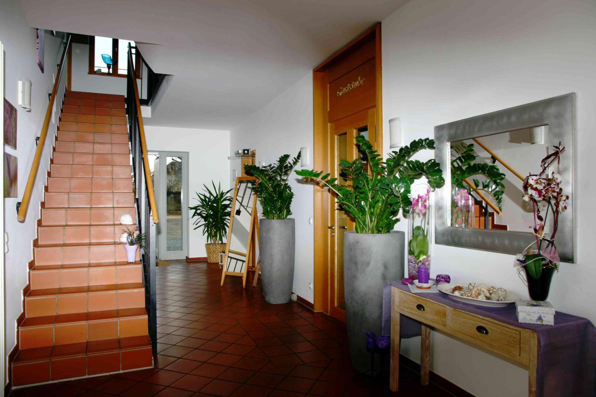 Gasthof Zur Post Neunkirchen am Brand ภายนอก รูปภาพ