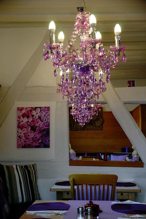 Gasthof Zur Post Neunkirchen am Brand ภายนอก รูปภาพ